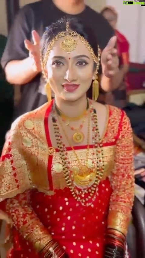 Harshika Poonacha Instagram - #Bride me ❤️ The beautiful #brides after me came back to full sleeved blouses and opted for proper #bottupodiya and the colour red . Happy to be bringing a positive change 💕 Keeping #traditions alive 🥰 . . #kodavathi #kodava #culture 😘