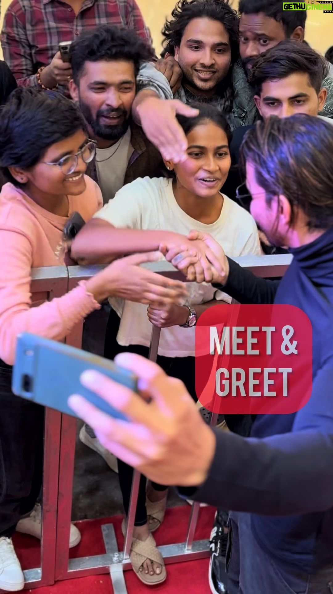 Harshvardhan Rane Instagram - What a lovely start to #2024 all thanks to the cute people in this video ♥️ #Hyderabad #Event #MeetAndGreet