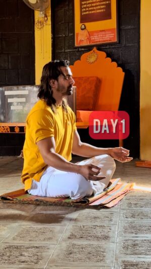 Harshvardhan Rane Instagram - Found an empty temple, filled it with #gratitude!

#Balance of #Mind #Body #Work in #2024

#HappyNewYear