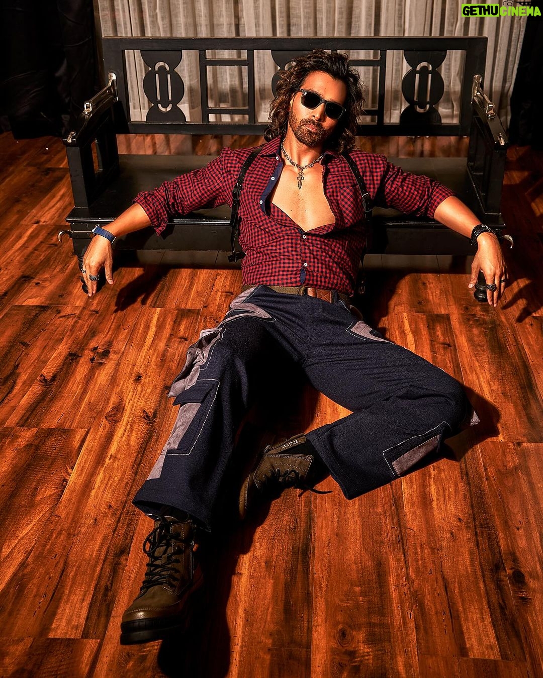 Harshvardhan Rane Instagram - Creative Director: @farrahkader Styled By: @haaute Photography: @kaasastudio @kumar_devikar Makeup & Hair Artist: @symone.neilson_mua_hair Shirt : @barett.store Bottom: @hophead.apparel Glares: @wogglesofficial Watch : @victorinox_india Shoes: @bugattishoes.in Accessories: @carillonjewelry Co-Stylist: @sameerkatariya92 #Dange #Dangemovie #HarshvardhanRane