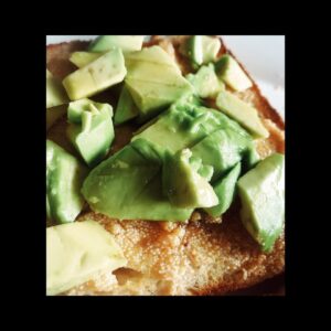 Haruma Miura Instagram - そして今日の朝食🍞🍯🥑
たらこマヨネーズにアボカド、少量の蜂蜜を垂らして食べました。
たらこの塩味にハチミツの甘さのマリアージュ。。美味しいよ。👍
#おうちごはん　#レシピは　#思い付きでした