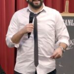 Hasan Can Kaya Instagram - Su insanı 😂😅