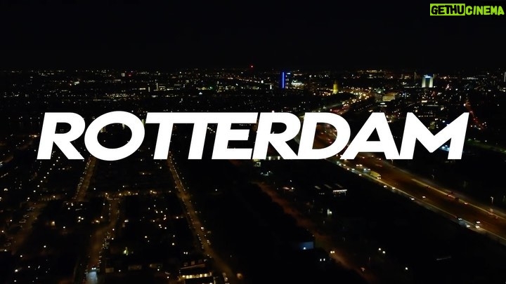 Hasan Can Kaya Instagram - MUHTEŞEMDİN ROTTERDAM 😍😍 BU AKŞAM BERLİN TEMPODROM’DA GÖRÜŞMEK ÜZERE 🔥🔥