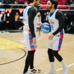 Hasan Minhaj Instagram - 0 points, ♾️ memories. thx for having me @nba 🙌🏾