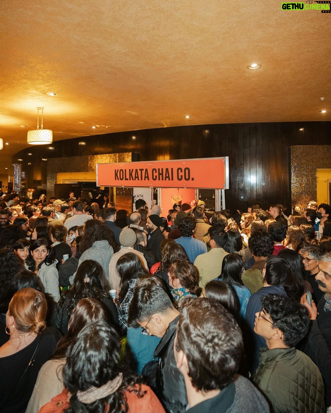 Hasan Minhaj Instagram - BAY AREA. Thank you for trekking from Fremont for 4 amazing shows at the @sfmasonic . Parking was mad expensive so I got you free chai from @kolkatachaico. We like free things. Today’s an important day in the bay. So even though I’m from Davis, I gotta say Go Niners 🏈 The Masonic