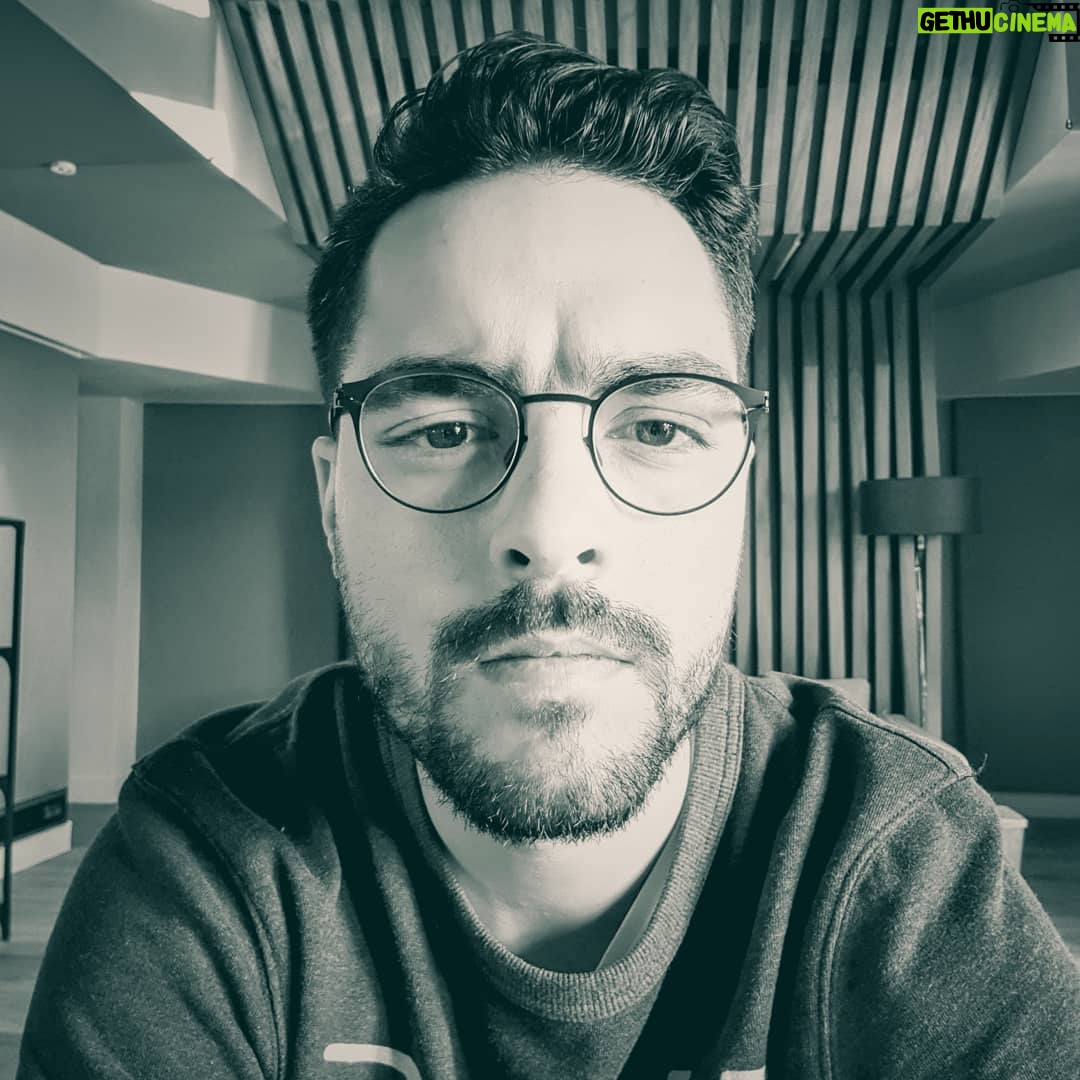 Hassan El Shafei - 41.5K Likes - Writing mode