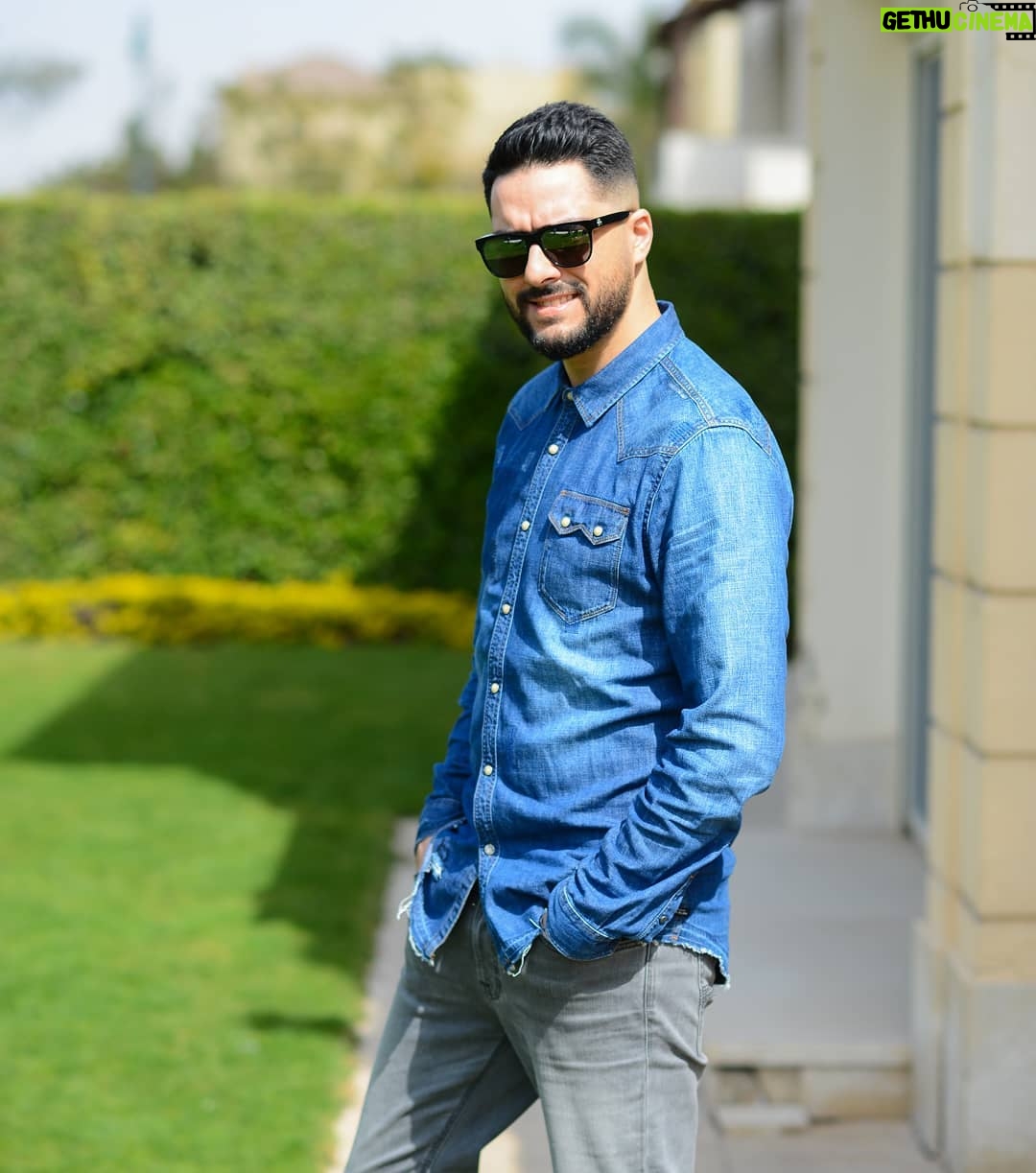 Hassan El Shafei - 50K Likes - Friday ☀️
.
#pictureoftheday #photooftheday #summer
By: @marwanabdelalim