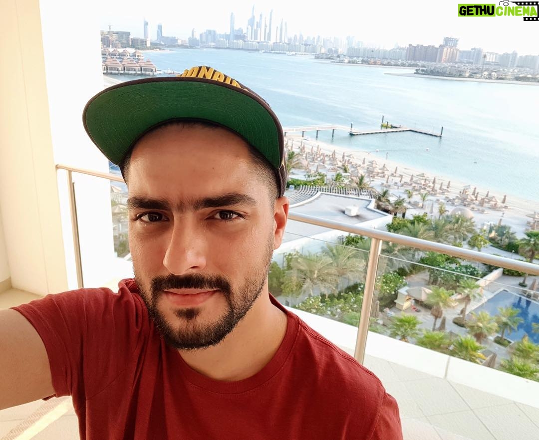 Hassan El Shafei - 40.4K Likes - Throwback to the peaceful days in #Dubai #tbt #mydubai