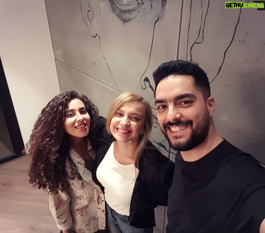 Hassan El Shafei Instagram - شغالين على حاجة جديدة @mennak3y @mayabddelaziz #music #instagood #studio