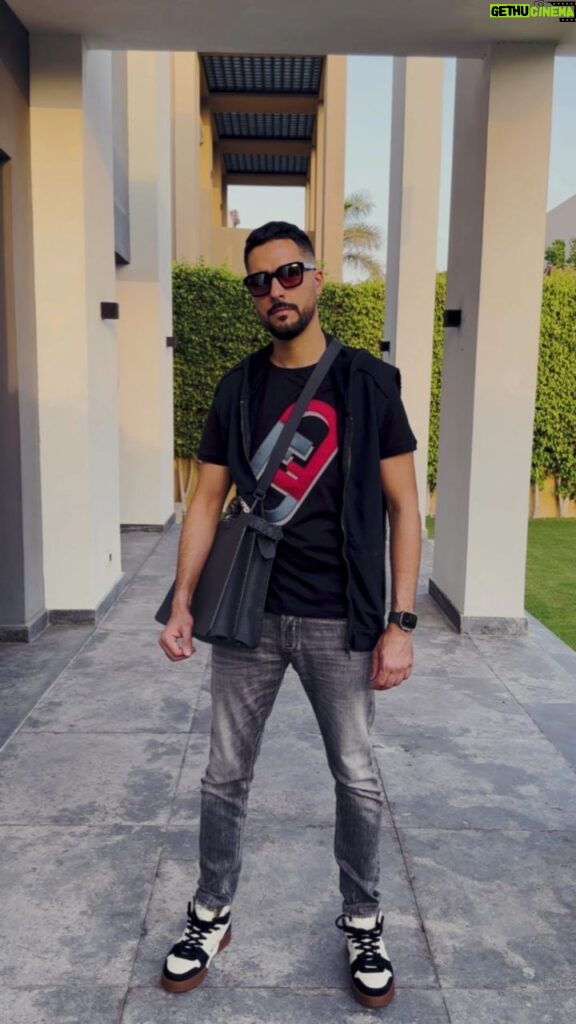 Hassan El Shafei Instagram - Ready to go 😎 #FendiPeekaboo @fendi