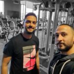 Hassan El Shafei Instagram - عاش كابتن مصطفى على التمرينة الجامدة! 💪🏼