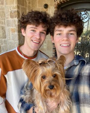 Hayden Summerall Instagram - merry thanksgiving🦃 i’m thankful for all of you ❤️
