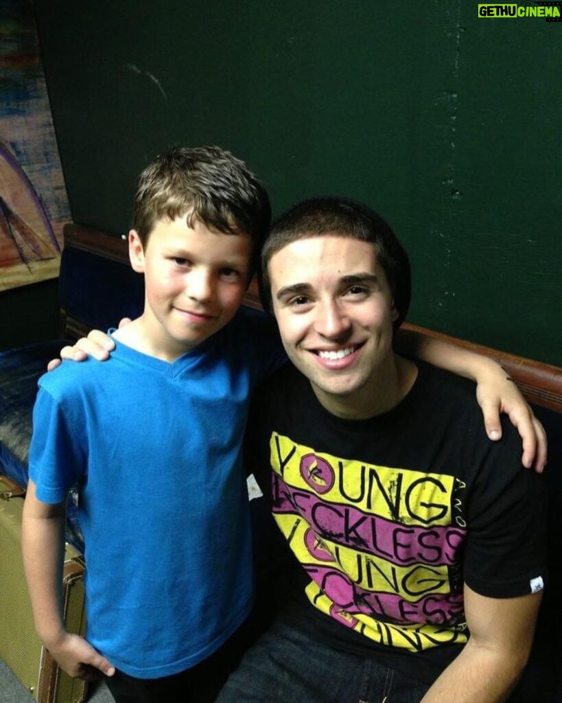 Hayden Summerall Instagram - 8 years ago today, the concert that inspired me :)🤟🏻 @jakemiller Dallas, Texas