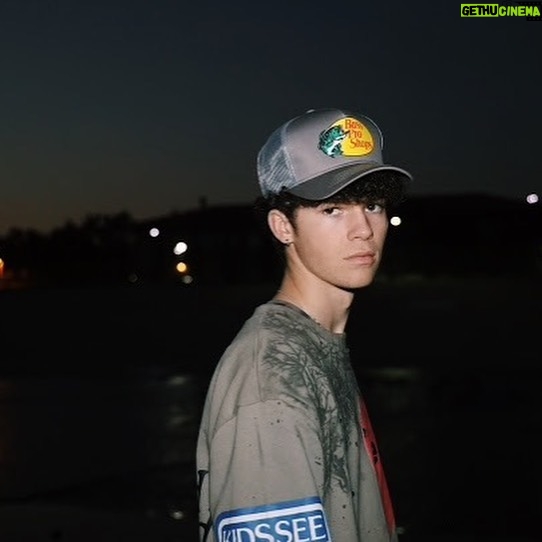 Hayden Summerall Instagram - burnt nights, under moonlight...🌙 Los Angeles, California