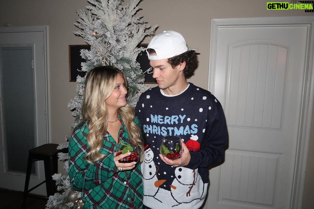 Hayden Summerall Instagram - I think somebody’s ready for the holidays