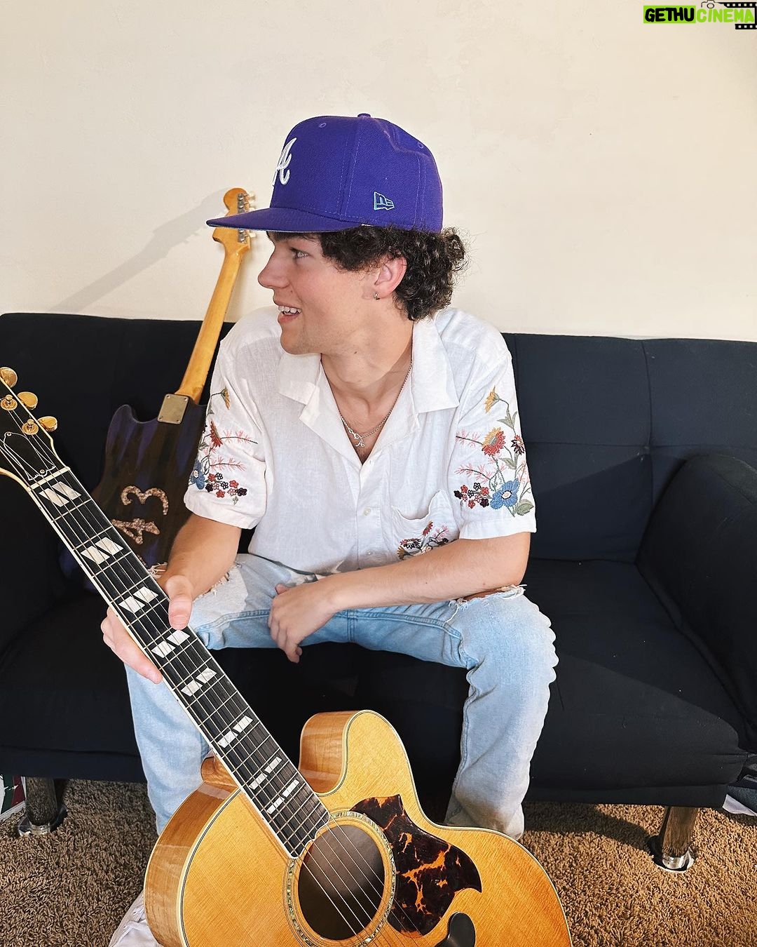 Hayden Summerall Instagram - you might say i’m a dreamer… but i’m not the only one ❤️ Jupiter