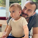 Hazal Kaya Instagram - İyi ki doğdun hayatımın aşkı!🤍 Gülüşünü sevdiğim...Birlikte huzurla kutladığımız nice yılların olsun! İyi ki bizimsin ❤️ @atayaliko ❤️