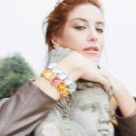 Hazal Kaya Instagram - Vogue Türkiye Kasım’21 ✨ Genel yayın yönetmeni: @debora_zakuto Röportaj: @hazalbayat_ Moda editörü: @ceylanatinc Fotoğraf: @zeynep_ozkanca Makyaj: Elçin Mutlu Saç: Burhan Çılgın Moda asistanı: @aydinsiila Mekan: Ortaköy Antik