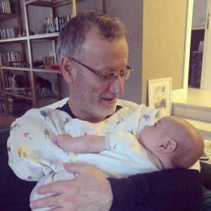 Hazal Kaya Instagram - Canım babam...Canım sevgilim...Babalar gününüz kutlu olsun ❤️ Fiko ve ben sizi çok seviyoruz ama çok!!!