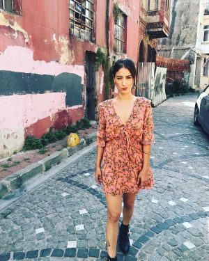Hazal Kaya Instagram - 🎈