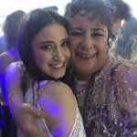 Hazal Kaya Instagram - Çok seviyorum çok!! İyi ki... #happymothersday 💕🌸