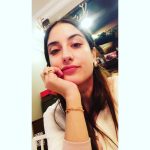 Hazal Kaya Instagram - Happy new yeaaaar!!! 🥳 ❤️🌸