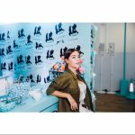 Hazal Kaya Instagram - #tbt 🧚🏻‍♂️💫 #tiffanypaperflowers @tiffanyandco