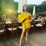 Hazal Kaya Instagram - When life gives you lemons,wear them! #yıldızcagriberkwedding