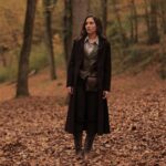 Hazar Motan Instagram - @kanunsuztopraklar Yeni bölümüyle yarın akşam 20.00 ‘de @foxturkiye ‘de💫 📸 @ikaancoban