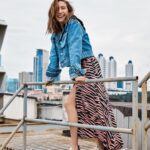 Hazar Motan Instagram - Instyle Nisan ✨ @instyleturkiye @baharkader Yazı: @deniztokgoz Styling: @seraydenk Fotoğraf: @firatkocak Saç&makyaj: @orbaybas