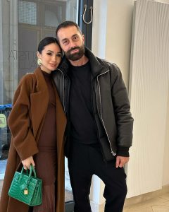 Heart Evangelista Instagram - A day with @giambattistavalliparis 🖤 so much love for the whole team ! @giambattistavalli 🖤 Paris, France