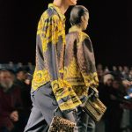 Heart Evangelista Instagram - Nothing beats the @versace DNA 🧬👏🏻🫶🏻 @donatella_versace #VersaceFW24 #MFW #MilanFashionWeek @ataparis_ Milan, Italy