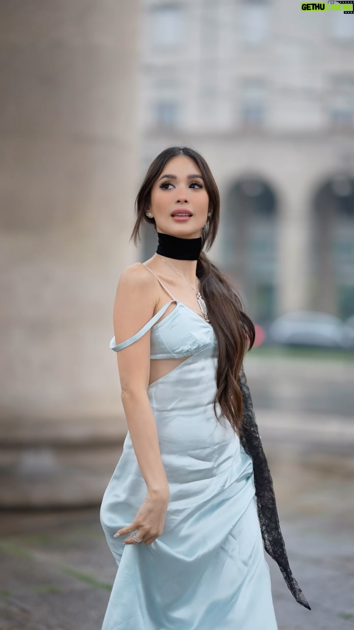Heart Evangelista Instagram - Itβs not just a fashion statement, itβs @prada ππ»π₯π so shall we have fun ? πΆ #PradaFW24 #MiucciaPrada #RafSimons #MilanFashionWeek @ataparis_ π₯ @edward.berthelot Milan, Italy