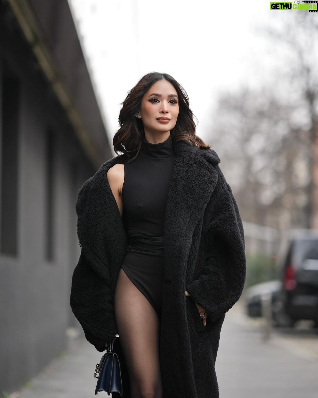 Heart Evangelista - 217.8K Likes - Empowered 🫶🏻👏🏻❤️🔥@maxmara @ian_griffiths1 #MaxMara #MFW #MilanFashionWeek
@ataparis_
@edward.berthelot