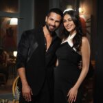 Heena Achhra Instagram - Would you guys rather see me as ……
