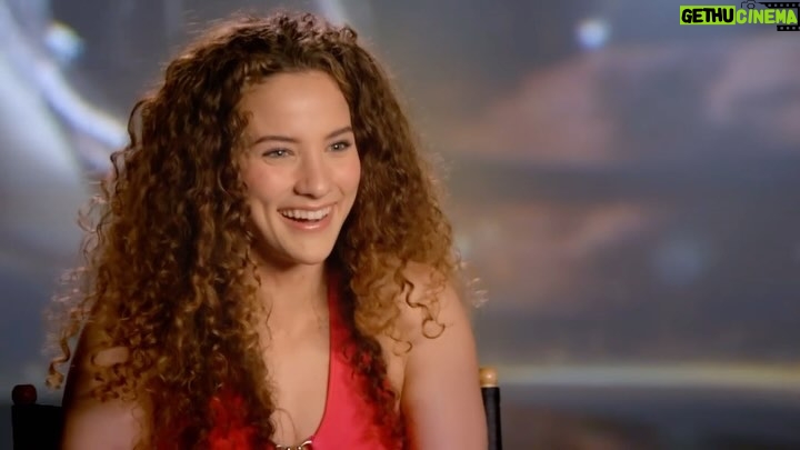 Heidi Klum Instagram - Don’t miss our @AGT Fantasy League finals with Heidi’s Dream Team superstar @sofiedossi 🤩 The fun begins at 8/7c …. Who will bring home the big prize???