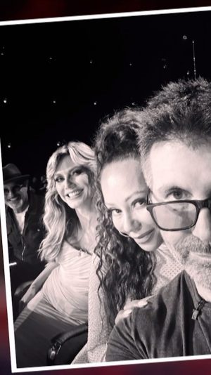 Heidi Klum Instagram - I am still mad at you @howiemandel for stealing one of my favorite acts 😡🤬😤 #AGT