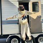 Heidi Klum Instagram - …… und weiter geht’s mit GNTM 🇩🇪 #setlife
