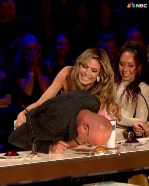 Heidi Klum Instagram - Tonight on #AGT Fantasy League 🤩 See you at 8/7c on @nbc