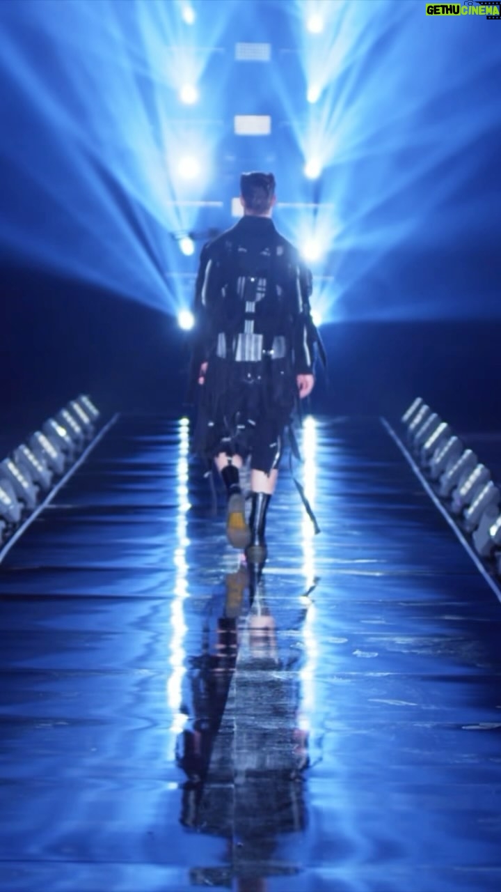 Heidi Klum Instagram - Hot hot hot 🔥🔥🔥 unser Catwalk diese Staffel ist on fire!!!!!! #GNTM2024