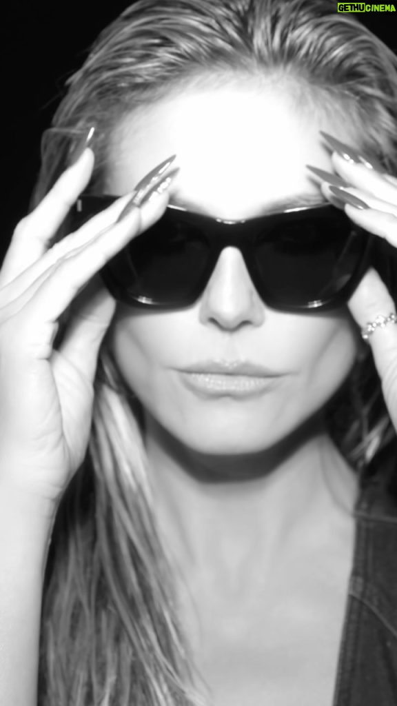 Heidi Klum Instagram - And here it is…. Our #SunglassesAtNight music video is out everywhere!! @tiesto 😎😎😎🎉🎉🎉🥳🥳🥳