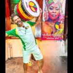 Henri Castelli Instagram - Não fique triste, o Carnaval existe, e esse carnaval foi um dos melhores da minha vida!! - Quero agradecer a todos os amigos e parceiros que me proporcionaram esses momentos inesquecíveis!! - Obrigado @olodum_oficial @joaojorgerodrigues_ família @araketu minha tia @veradoaraketu @lecaaraketu ! @ferahoteis que sempre me recebe com muito carinho e amor! - PELOURINHO NOSSA PEQUENA COMUNIDADE QUE EU AMO MUITO!! - @iconehub e @cervejapetra por sempre estar junto comigo nos melhores momentos em salvador! - Muito obrigado também @camarotesalvadoroficial vocês arrebentaram como sempre!! Aos meus amigos @drderekcamargo @veridianaulson @dehcalabro @marcoferrao @karinmatheus @thinklord @eumarininhaa @judespirito @treissealvarez @veradoaraketu @lecaaraketu @vovodoile_oficial @joaojorgerodrigues_ - Pelourinho Bahia
