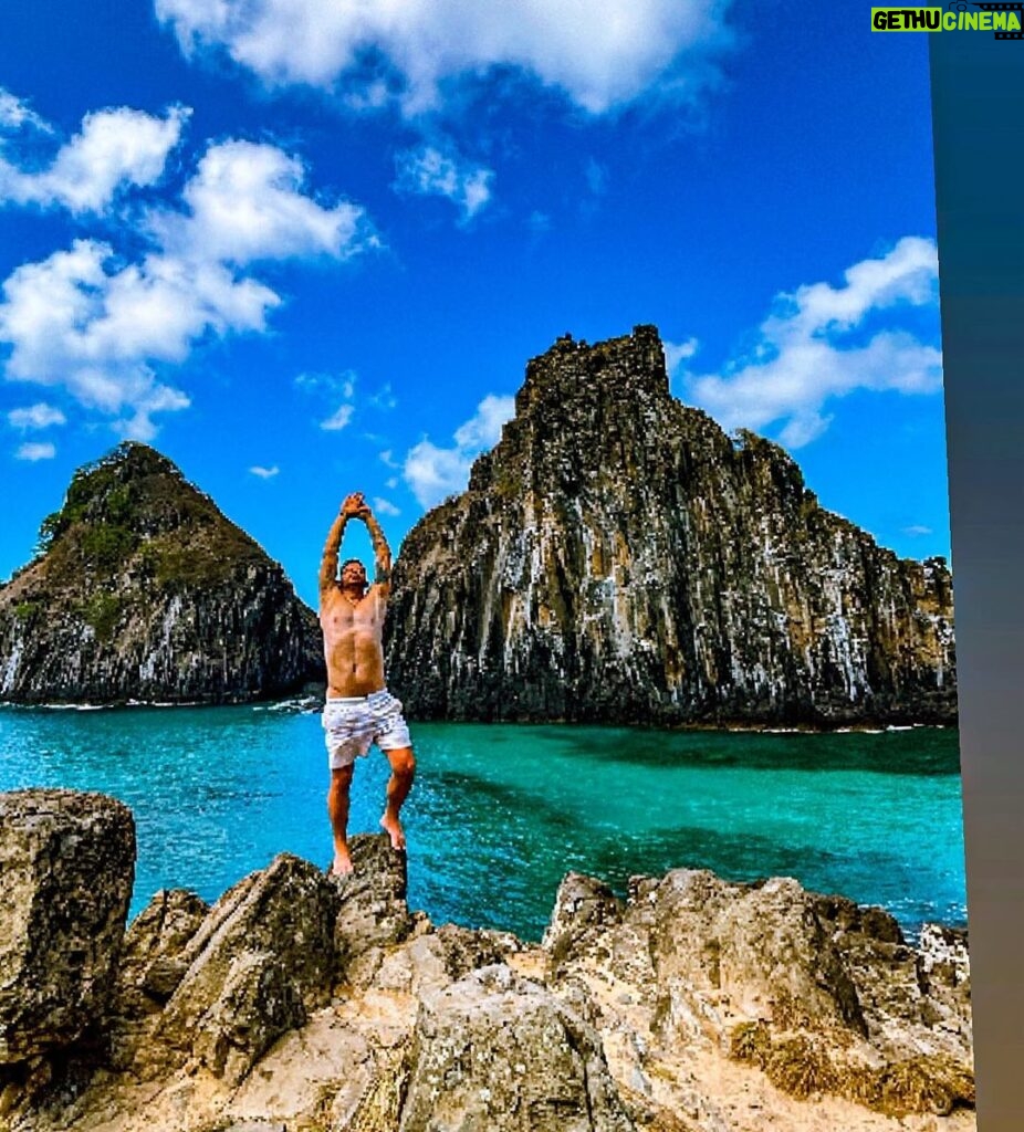 Henri Castelli Instagram - Só vem 2024!! Bora ver oq vem por aí!!! #agenteseveporaqui♥ Ilha De Fernando De Noronha