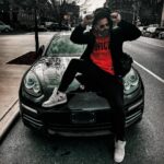 Henri Castelli Instagram - Estava achando que tava ótimo o take!! Mas depois acabei de amassar a lataria e tomar uma multa, pelo menos serviu pra postar aqui! Boa noite meus amigos 🤪🤪😂😂 Williamsburg