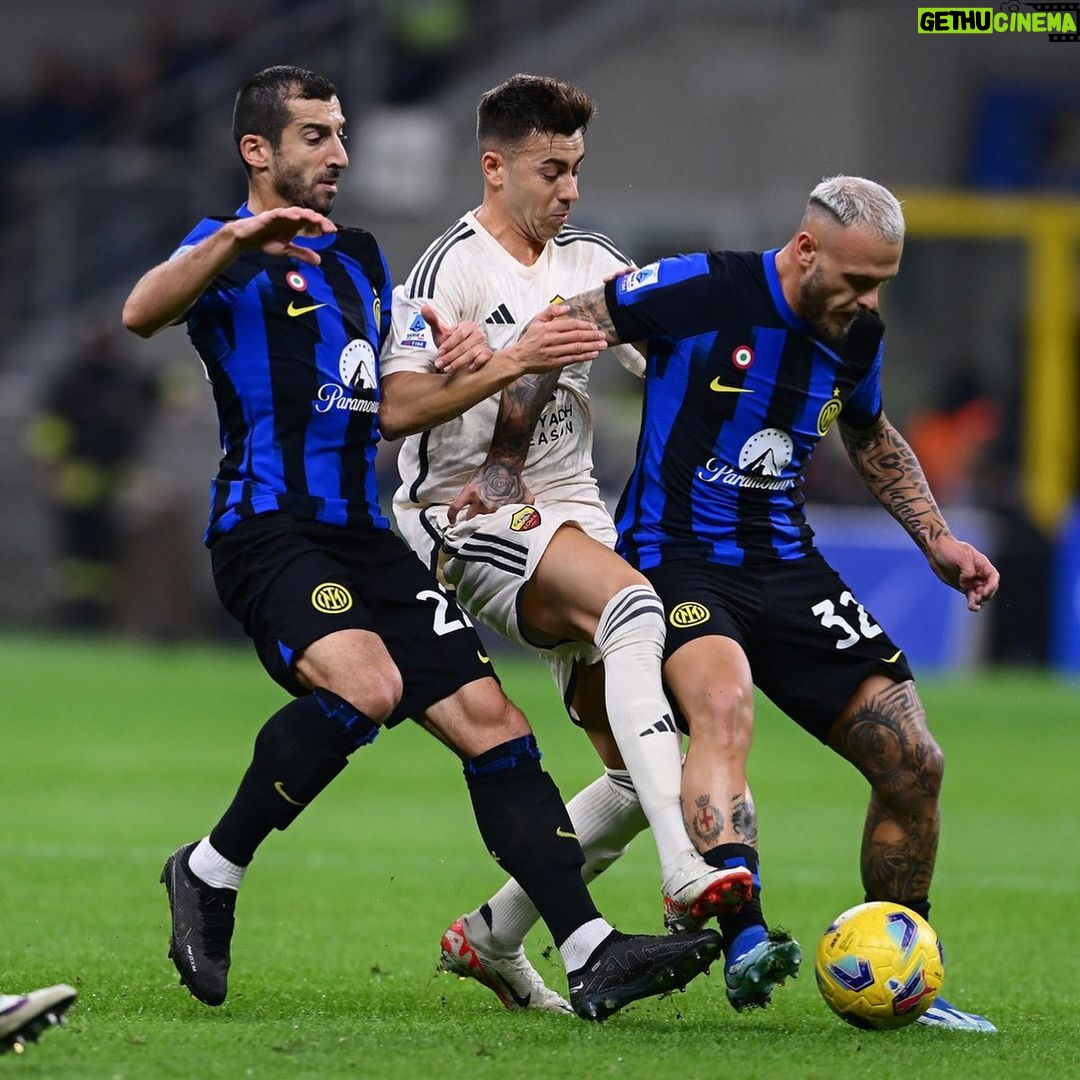 Henrikh Mkhitaryan Instagram - Back to the top!! 👊🏼⚽️🔝💨💨 #Inter #ForzaInter #InterRoma #SerieA San Siro Stadium