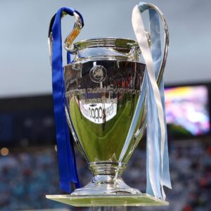 Henrikh Mkhitaryan Instagram - We certainly didn’t deserve to loose last night and the feeling is still very bitter. It is a childhood dream for every player to win the Champions League and our will was immense. Thank you all for your unconditional love. FORZA INTER SEMPRE🖤💙 #UCLFinal #championsleague @championsleague @inter #forzainter Atatürk Olympic Stadium