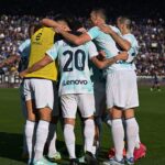 Henrikh Mkhitaryan Instagram - Finishing on a high note before the #worldcup break😉🌍🙌🏼 Well done team! 👊🏼 Thank you fans! 🖤💙 @inter #forzainter #atalantainter #seriea