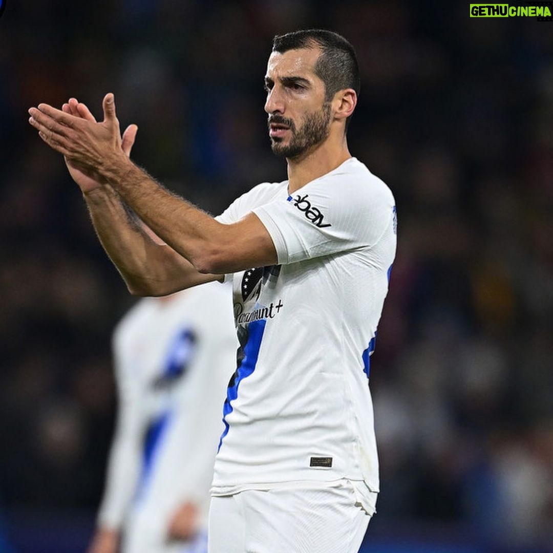 Henrikh Mkhitaryan Instagram - And we do it again: R16 of #ChampionsLeague 👊🏼⚽️🐍💨💨 #Inter #ForzaInter #UCL Red Bull Arena Salzburg