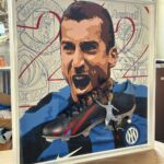 Henrikh Mkhitaryan Instagram - In the artist’s studio 🎨🔝👌🏼 @stephanecipre #artwork #mkhitaryan