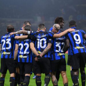 Henrikh Mkhitaryan Instagram - Transformers at San Siro ⚫️🔵 #ForzaInter #InterUdinese